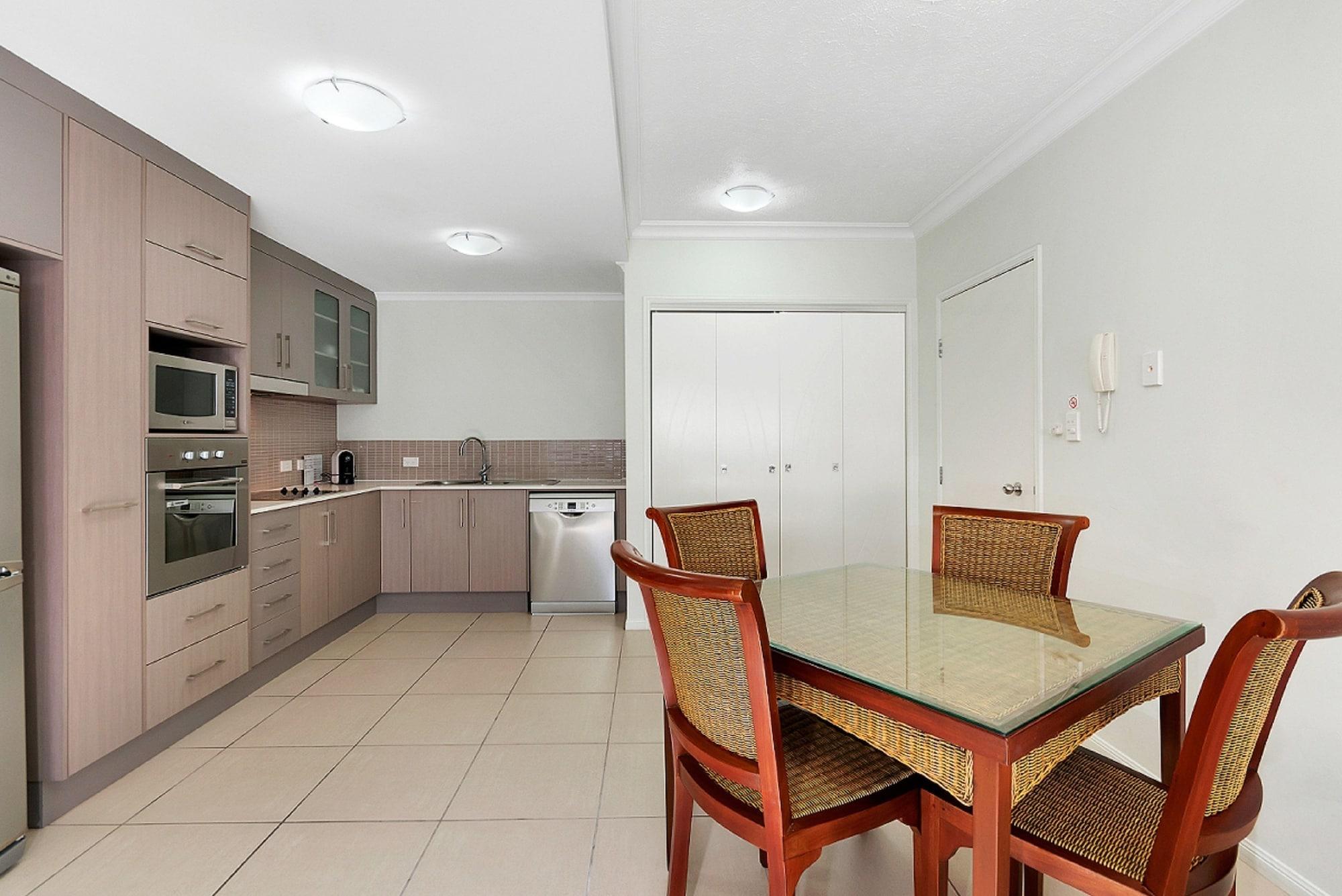Elysium Apartments Palm Cove Exterior foto