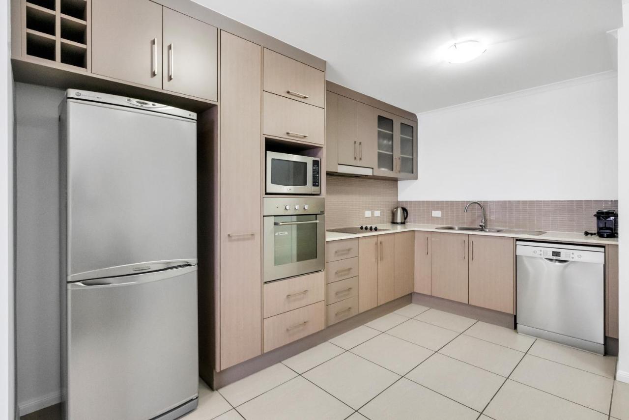 Elysium Apartments Palm Cove Exterior foto