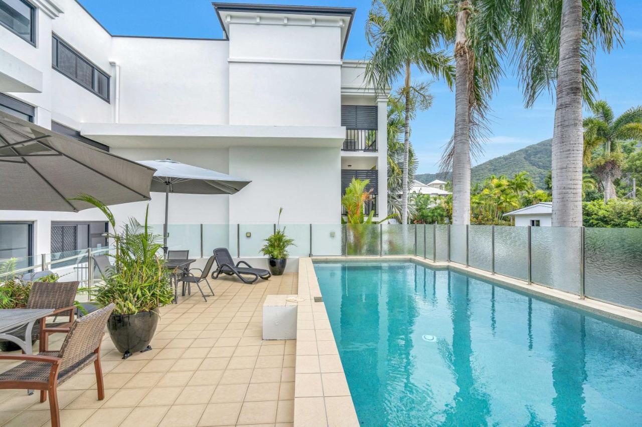 Elysium Apartments Palm Cove Exterior foto