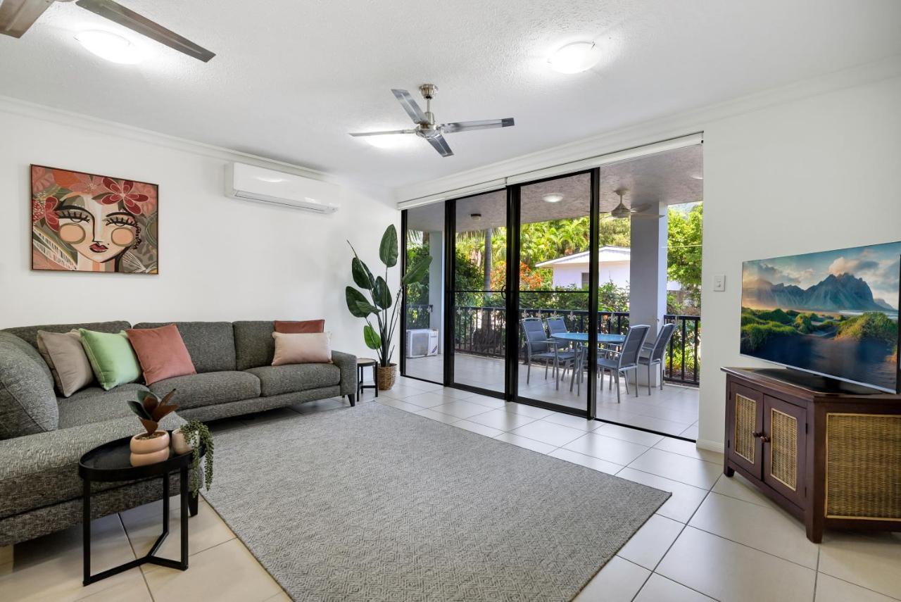 Elysium Apartments Palm Cove Exterior foto